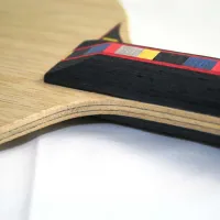 Donic Waldner Ultra Senso Carbon - composition